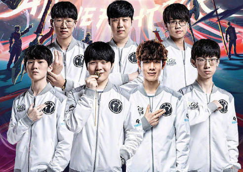 得更加瞩目 得更加瞩目