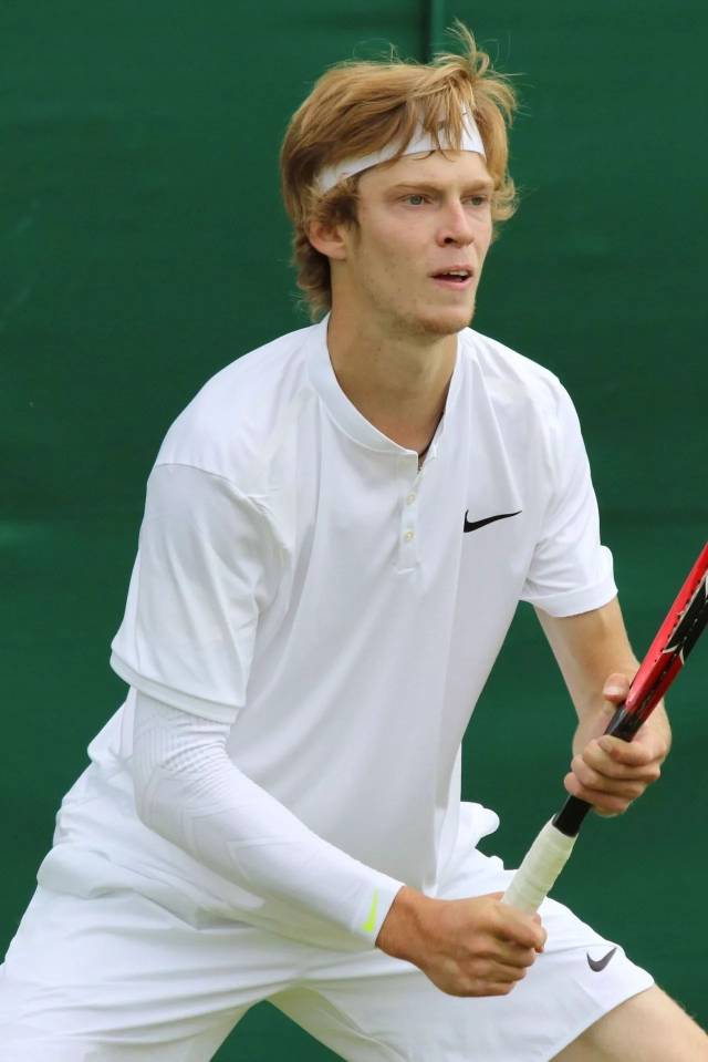 期待未来两 期待未来两