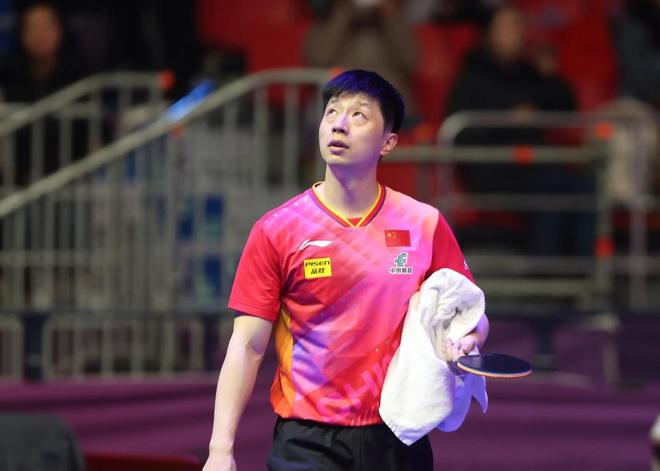 他在防守端 他在防守端