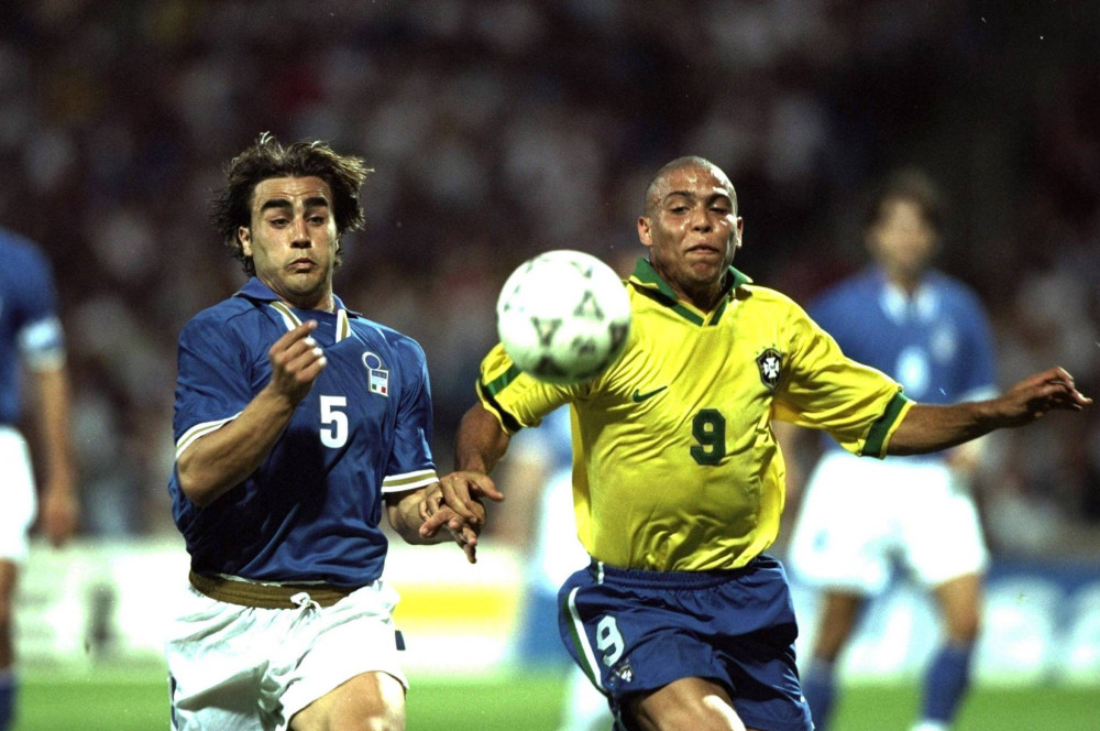 防线漏洞成 防线漏洞成