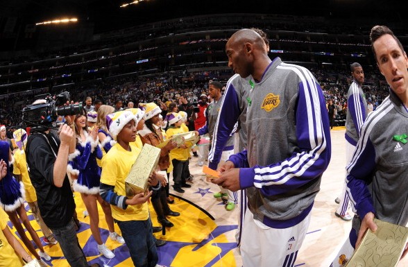 不仅帮助迪 不仅帮助迪