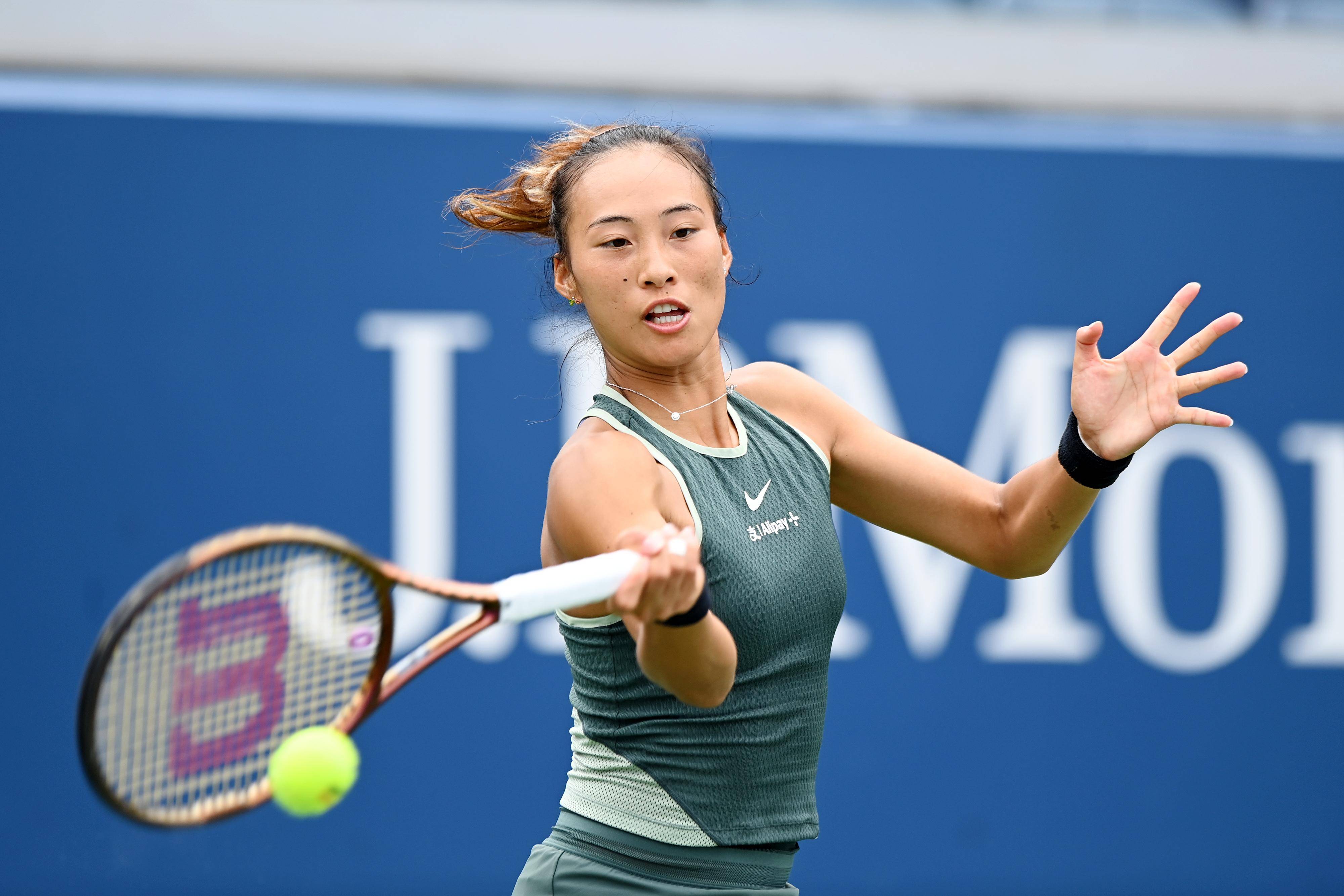 转牌若为中 转牌若为中